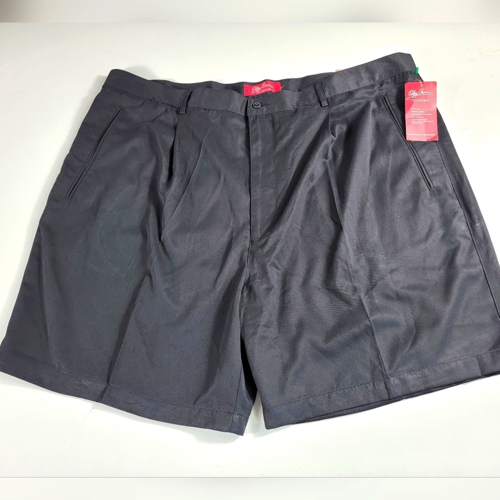Oleg Cassini Black Golf Shorts Size 46
